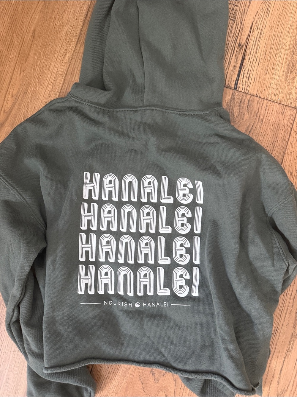 Cropped Green Hooded Sweatshirt from Nourish Hanalei